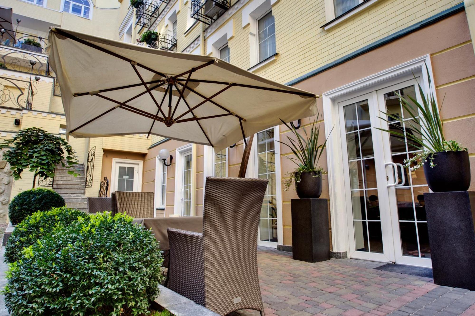 Vozdvyzhensky Boutique Hotel Kiev Eksteriør billede